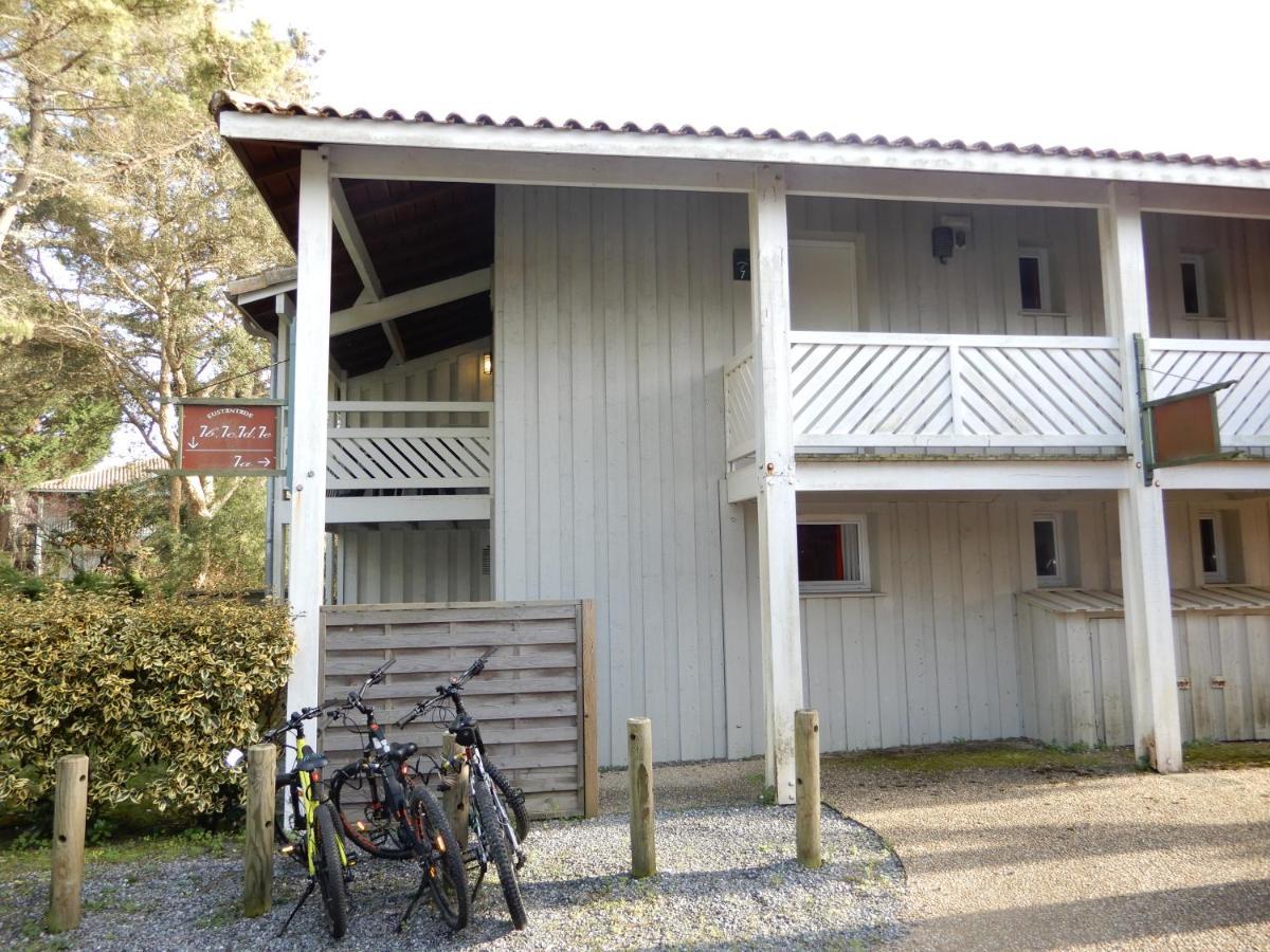 Appartement Au Domaine Du Golf Dans Residence De Vacance Moliets-et-Maa Exterior photo